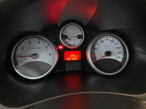 Imagem 9 de 15 de Peugeot 207 Active 1.4 Flex