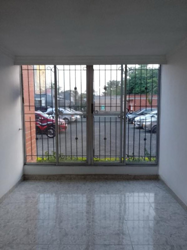 Venta Apartamento En La Hacienda, Sur De Cali 1183.