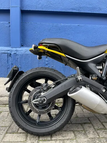 Ducati Scrambler 800 Icon