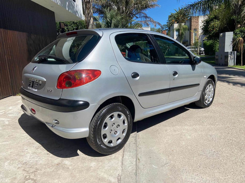 Peugeot 206 2006 1.6 Xt