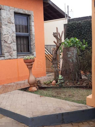 Imagem 2 de 6 de Venda De Casas / Sobrado Na Cidade De Araraquara 11109
