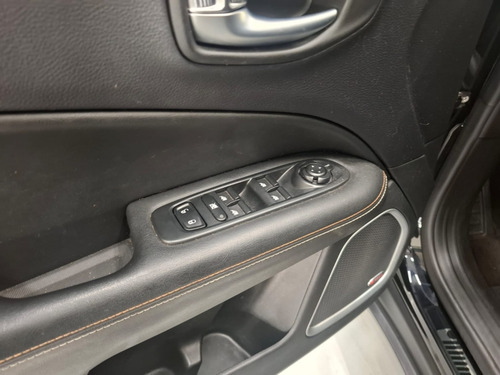 Jeep Compass 2.0 16V FLEX LONGITUDE AUTOMÁTICO