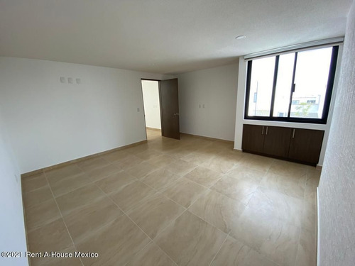 Imagen 13 de 14 de Zibata Inspira Casa En Esquina Con 3 Recamaras Y 205 Mts2 Qh.211955