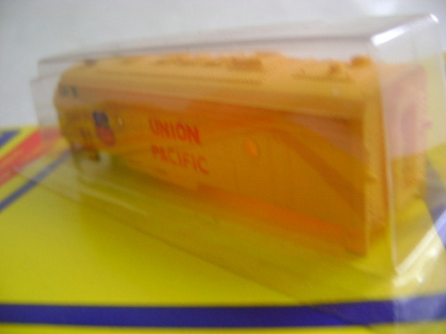 Imagen 4 de 6 de Nico Carroceria Diesel F-9 Item 9665 Bachmann N (len 51)