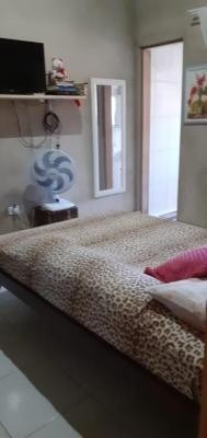 Imagem 8 de 13 de Casa Perto De Comércios C/ 3 Quartos E Varanda - Itanhaém Sp