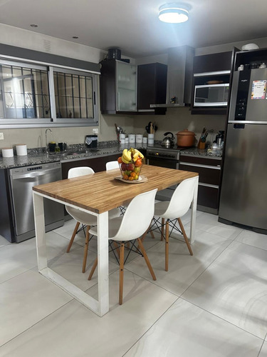 Casa Venta 5 Ambientes En Burzaco