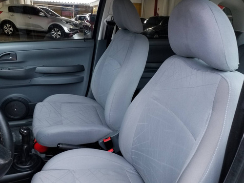 Volkswagen Spacefox 1.6 Mi Plus 8v Flex 4p Manual