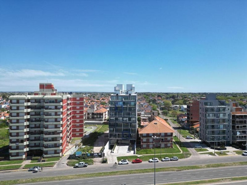 Imagen 22 de 27 de Venta - Departamento 2 Ambientes - Frente Al Mar - Cochera Y Baulera - Tromarco Norte