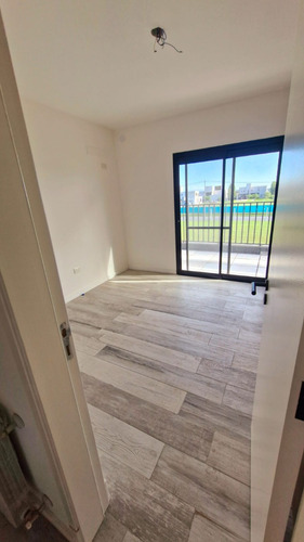 Venta Duplex Categoria Prados De Manantiales - 2 Dorm. - A Estrenar
