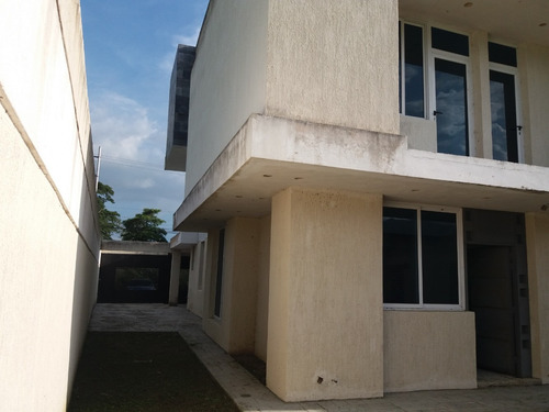 Imagen 12 de 13 de Casa De 330 M2 En San Diego A Estrenar Obra Gris