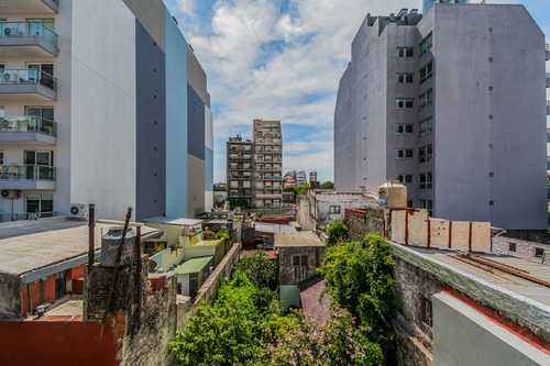Departamento En Aráoz 1300