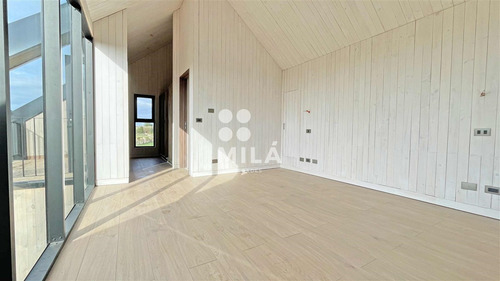 Casa En Arriendo De 3 Dorm. En Llanquihue