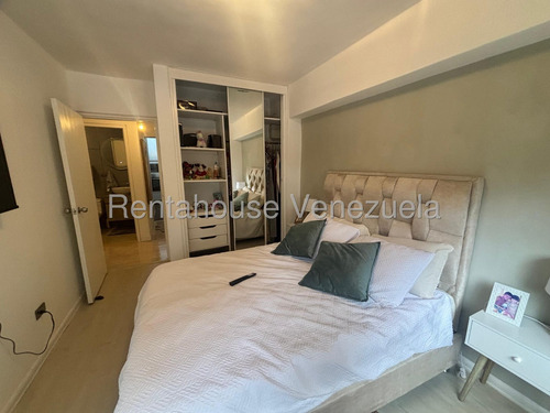 Apartamento En Venta Prados Del Este 25-21644. Jt