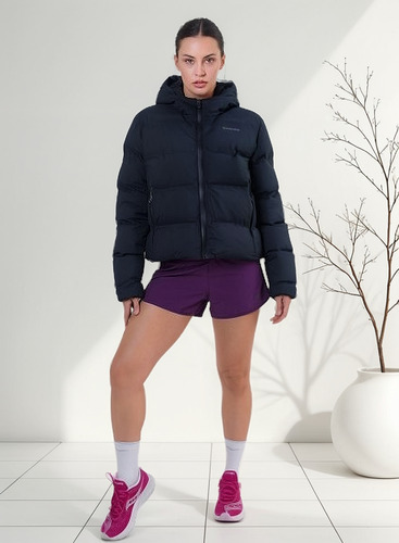 Campera Mujer Saucony Surge 2025 Inflable Capucha Tyttennis