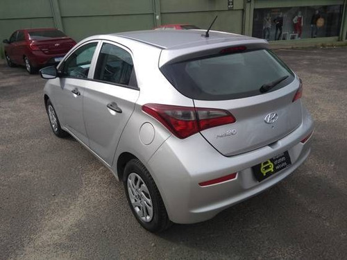 Imagem 3 de 15 de Hyundai Hb20 1.0 Unique 12v Flex 4p Manual