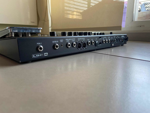 Imagen 2 de 4 de Line 6 Pod Hd500x Con Bolso