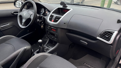 Peugeot 207 1.6 Feline 106cv