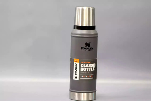 Termo Stanley 1 Litro Con Pico System Matero Cebador Mate 1l Gris - Pico Negro