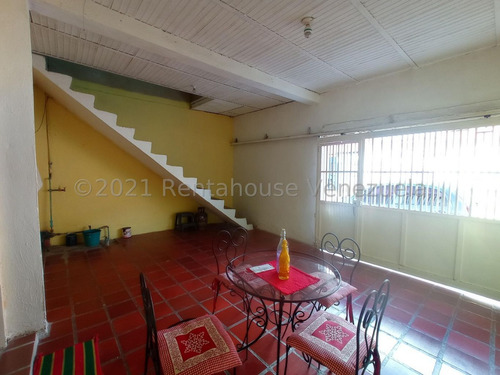 Imagen 11 de 15 de Casa En Venta El Macaro Turmero 22-11901 Ag