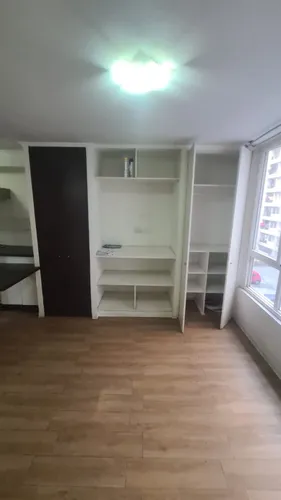 Depto Studio Oferta 2 Meses $180.000 Santa Petronila 32