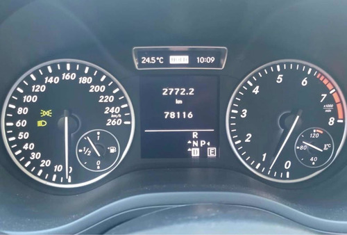 Mercedes-benz B200 Blue Efficiency 2013