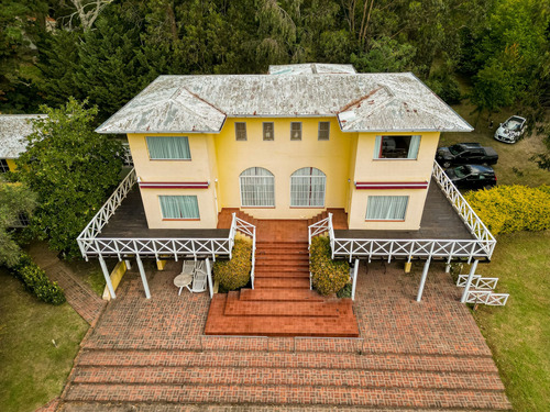 Venta Importante Posada En Sierra De Los Padres