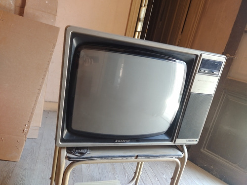 Televisor Sanyo Retro Vintage Decorativo No Envios!!!