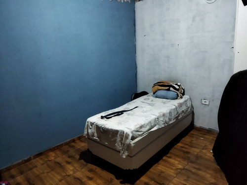 Imagem 3 de 11 de Casa Grande E Bem Localizado Em Guarulhos