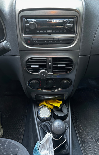 Fiat Strada 1.4 D/C Mt Trekking