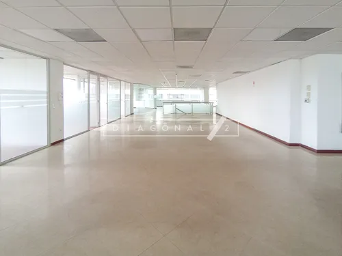 Oficina En Arriendo En Bella Suiza