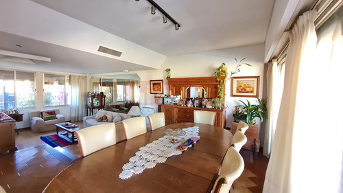 Casa Chalet En Venta 6 Amb Con Patio Y Pileta Olivos Golf