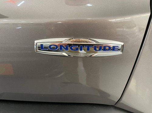 Imagem 3 de 7 de Jeep Renegade 1.8 16v Flex Longitude 4p Automático