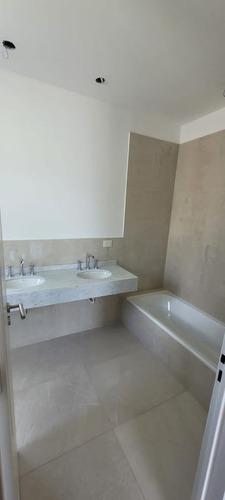 Imagen 8 de 10 de Casa - Los Castaños