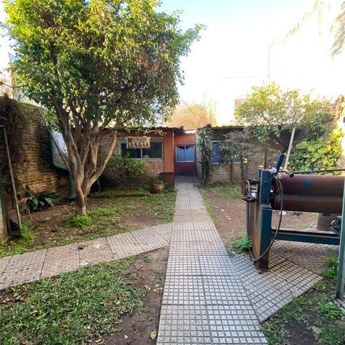 Block Galpon Mas 2 Viviendas De 3 Y 5 Ambientes
