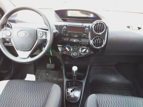 Imagem 3 de 9 de Toyota Etios 1.5 X Plus Sedan 16v Flex 4p Automático
