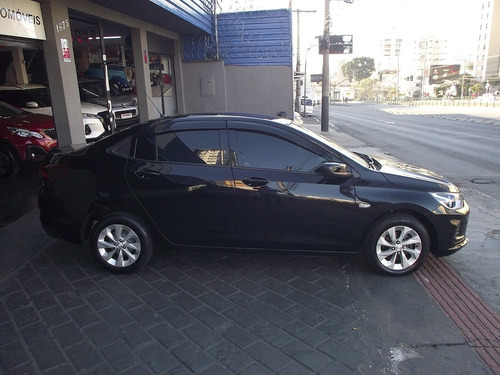 Chevrolet Onix plus 1.0 Lt 4p 6 marchas