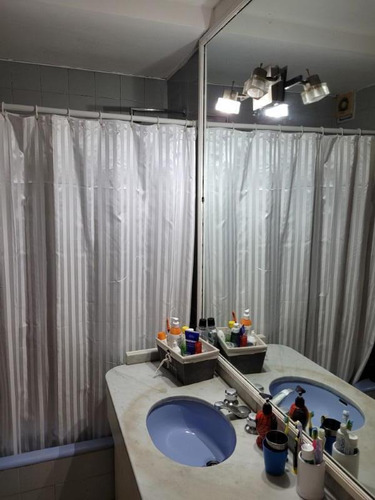 Imagen 16 de 20 de Departamento De Dos Dormitorios, Dos Baños, Excelente Estado, Pleno Centro