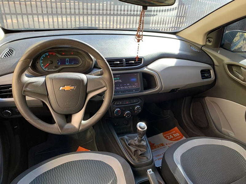 Imagem 7 de 10 de Chevrolet Onix 1.0 Lt 8v Flex 4p Manual