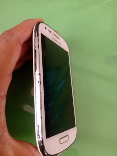 Samsung Galaxy S Iii Mini Con Detalle