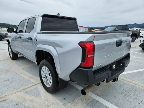 Toyota Tacoma Sr5 4 Puertas