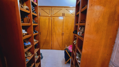 Imagen 14 de 14 de 161465 Lerry Paez 0414-9408606 Venta Townhouse Res Villa Monaco El Trigal Valencia Solo Clientes