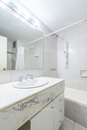 Imagen 21 de 30 de Venta De Apartamento De Tres Dormitorios Sobre Playa Brava Y A Pasos De Península - Punta Del Este Brava