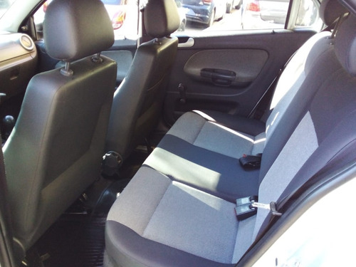 Imagen 7 de 10 de Volkswagen Gol Trend 2013