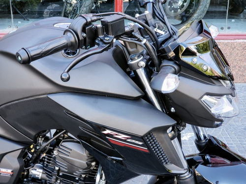 Imagen 14 de 15 de Yamaha Fz 25