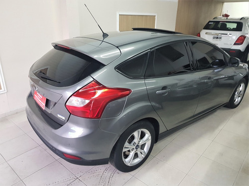 Imagen 8 de 15 de Ford Focus Iii 2013 2.0 Se Plus At6