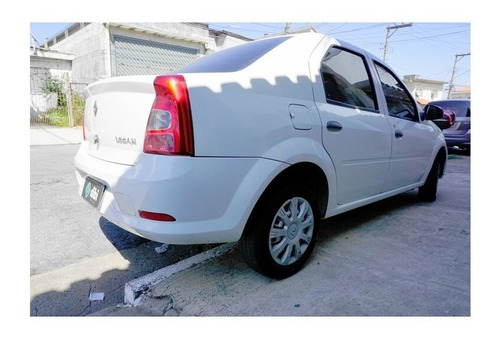 Imagem 7 de 12 de Renault Logan Authentique Hi-flex 1.0 16v 4p