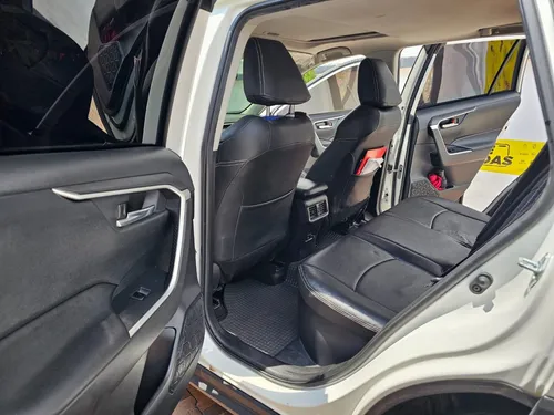Toyota RAV4 2.5 Xle Hev 4X4 Cvt