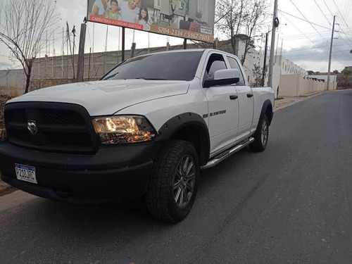 Imagen 5 de 15 de Dodge Ram Pick Up 4 Puertas