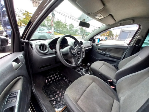 Imagem 8 de 10 de Volkswagen Gol 1.0 Mi 8v Flex 4p Manual G.iv