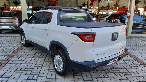 Imagem 2 de 8 de Toro 1.8 16v Evo Flex Freedom At6